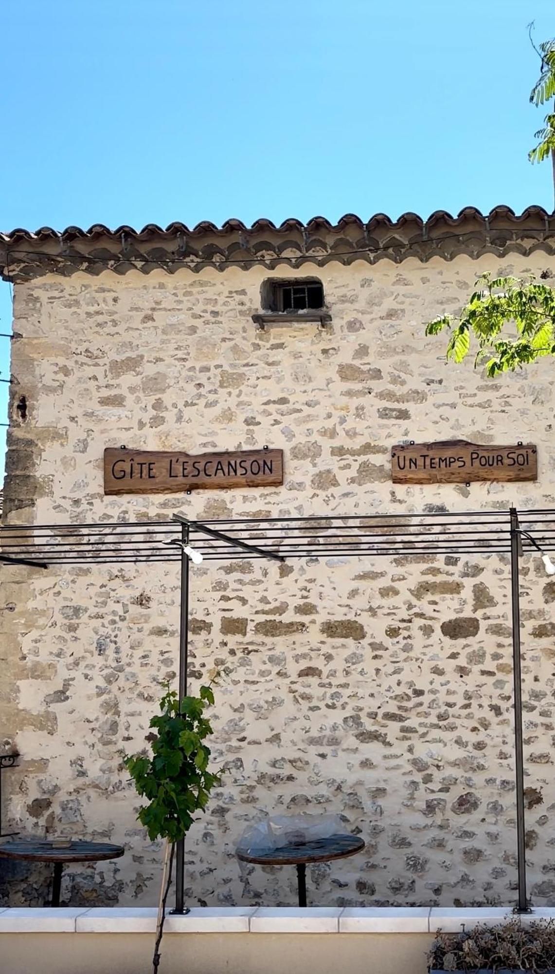 Gite De L'Escanson Un Temps Pour Soi Robion en Luberon Esterno foto